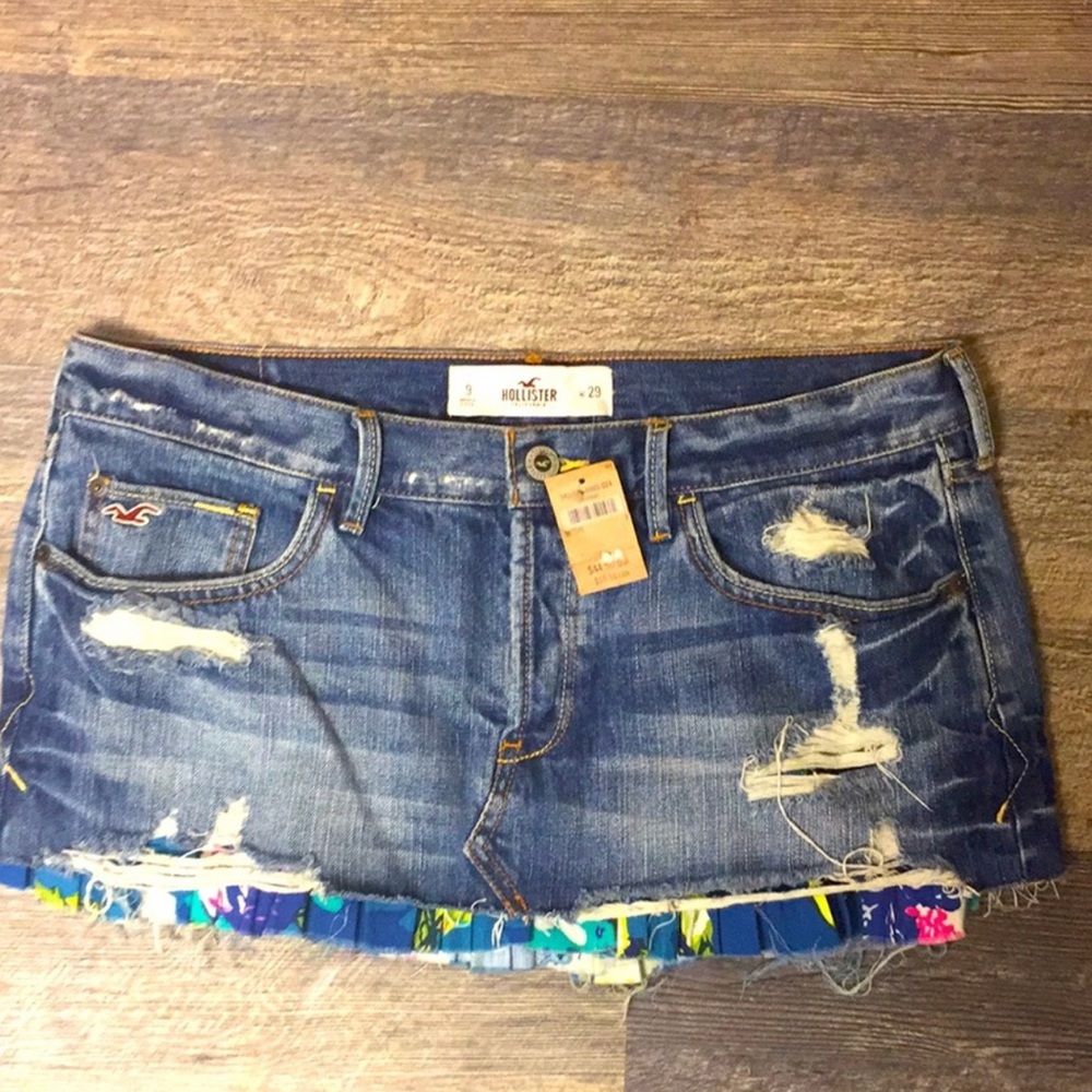 Super Cute Hollister Skirt